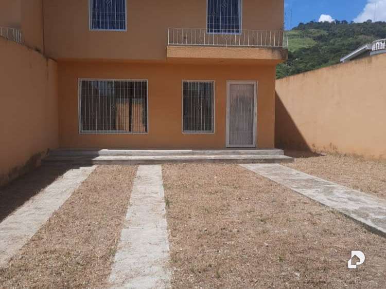Townhouse in Charallave Country Club, Charallave – 4