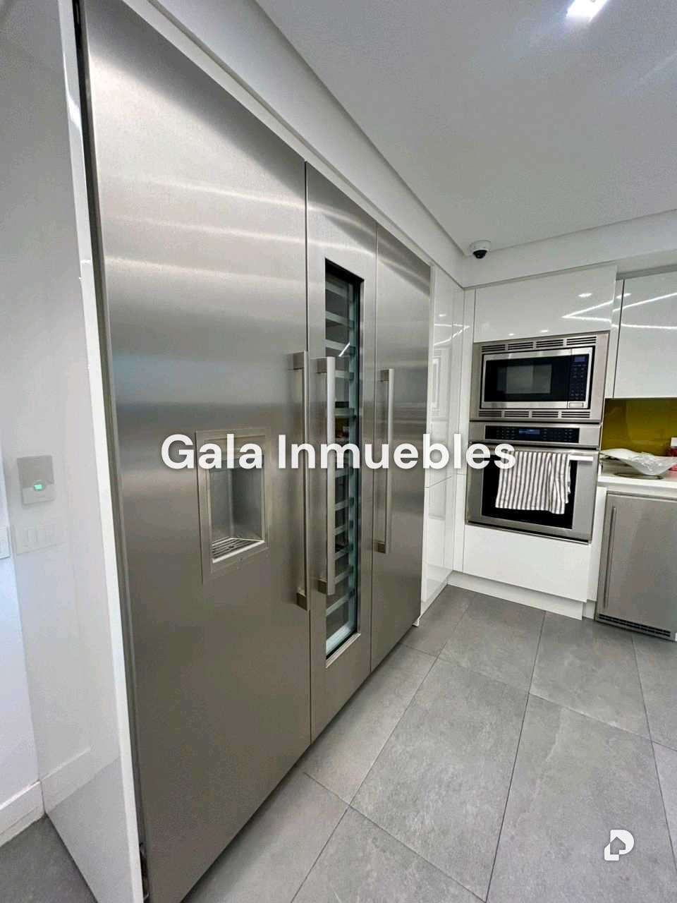 Apartamento en Altamira, Caracas – 15