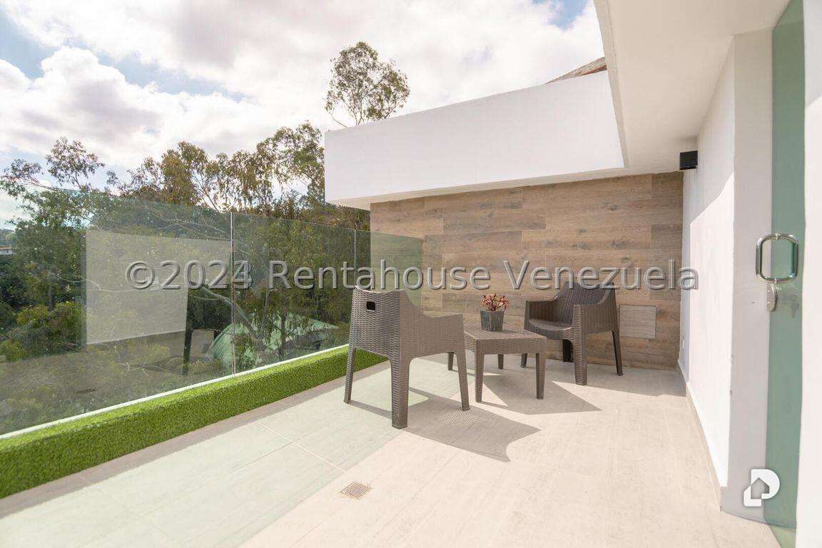 Casa en Los Naranjos (del Cafetal), Caracas – 58