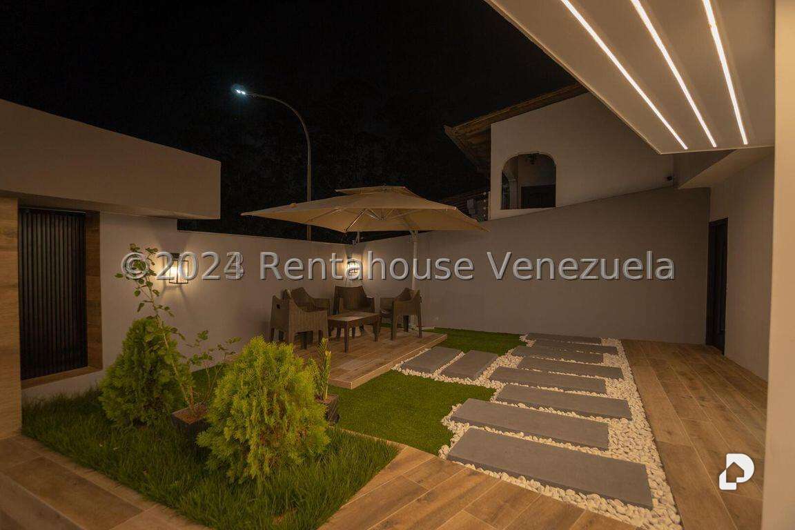 Casa en Los Naranjos (del Cafetal), Caracas – 20