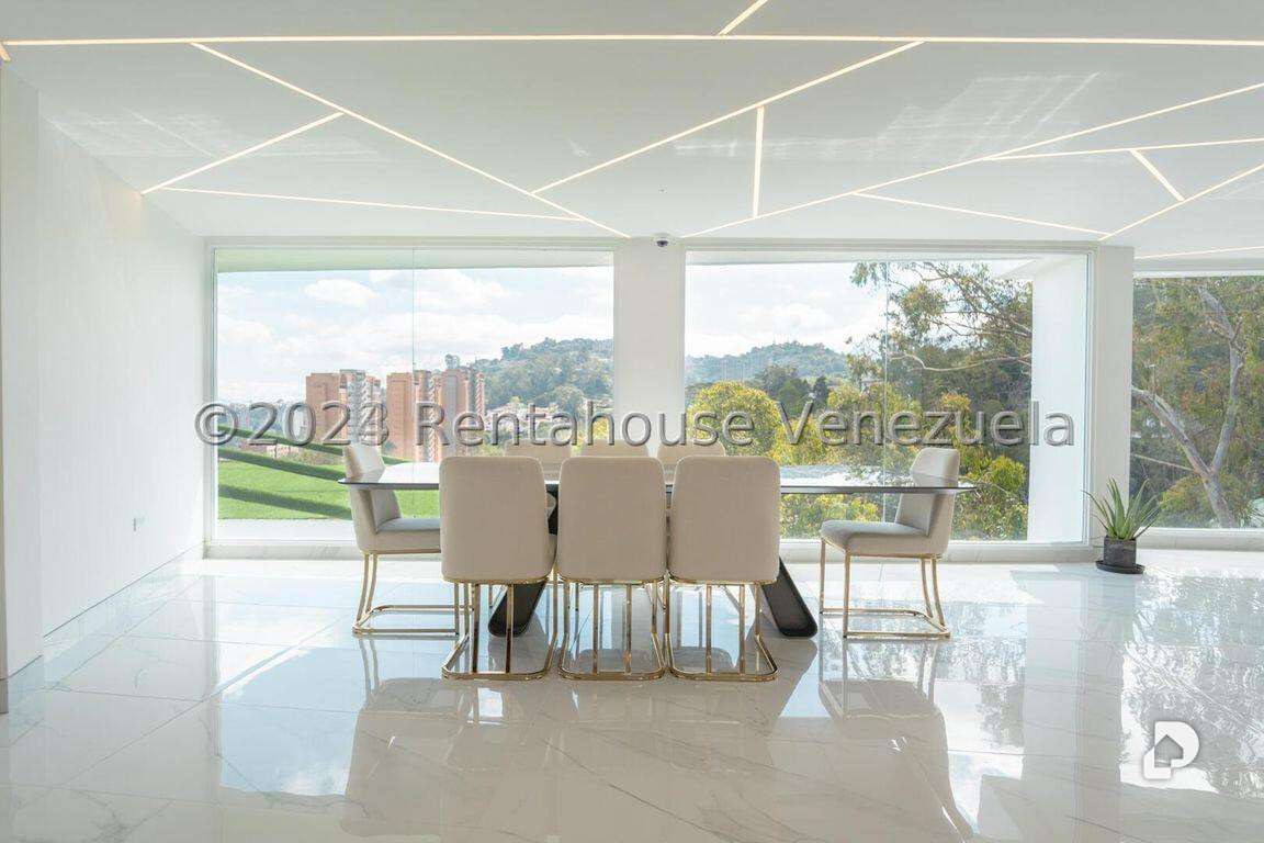 Casa en Los Naranjos (del Cafetal), Caracas – 9
