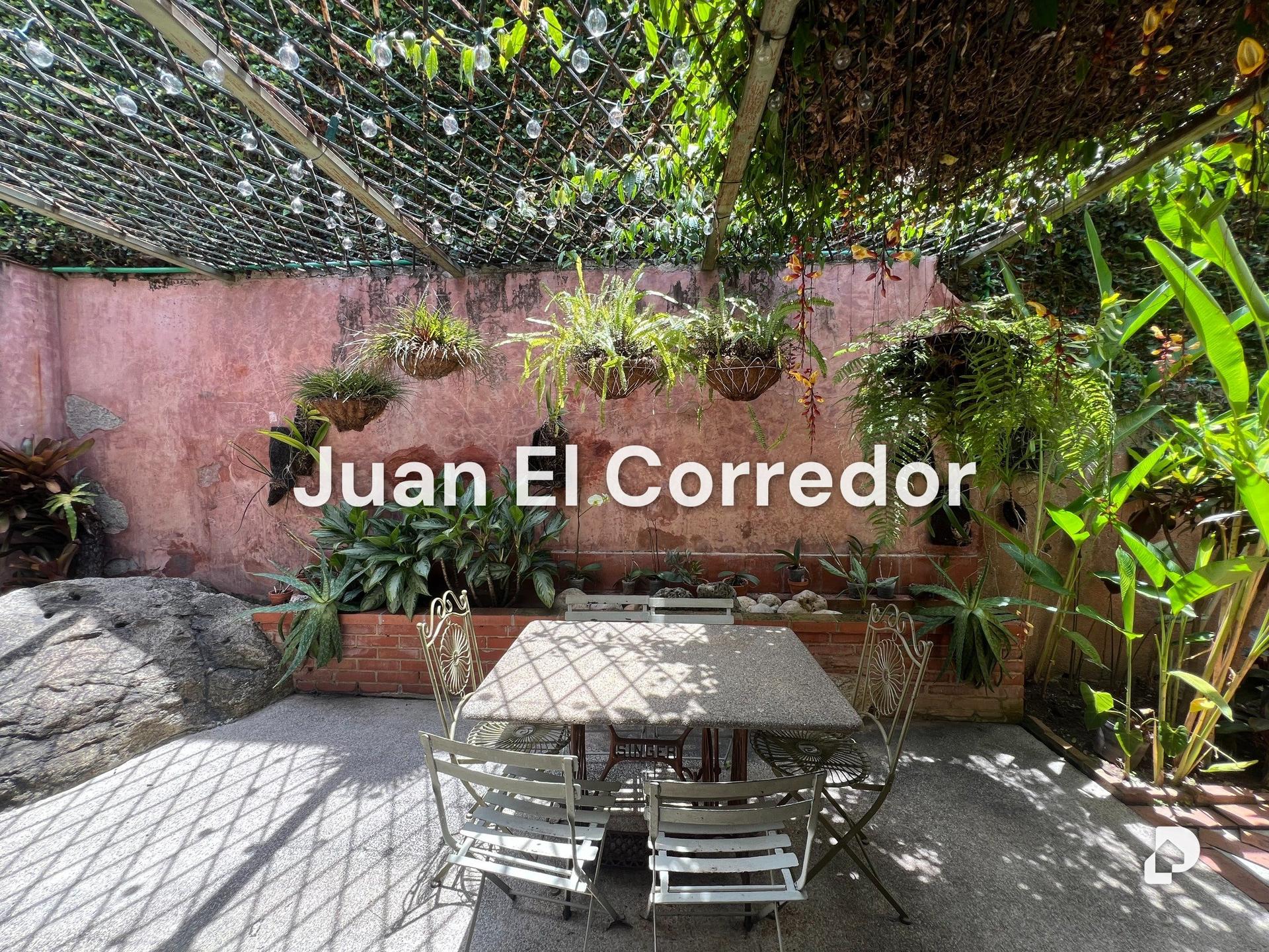 Casa en Los Palos Grandes, Caracas – 4