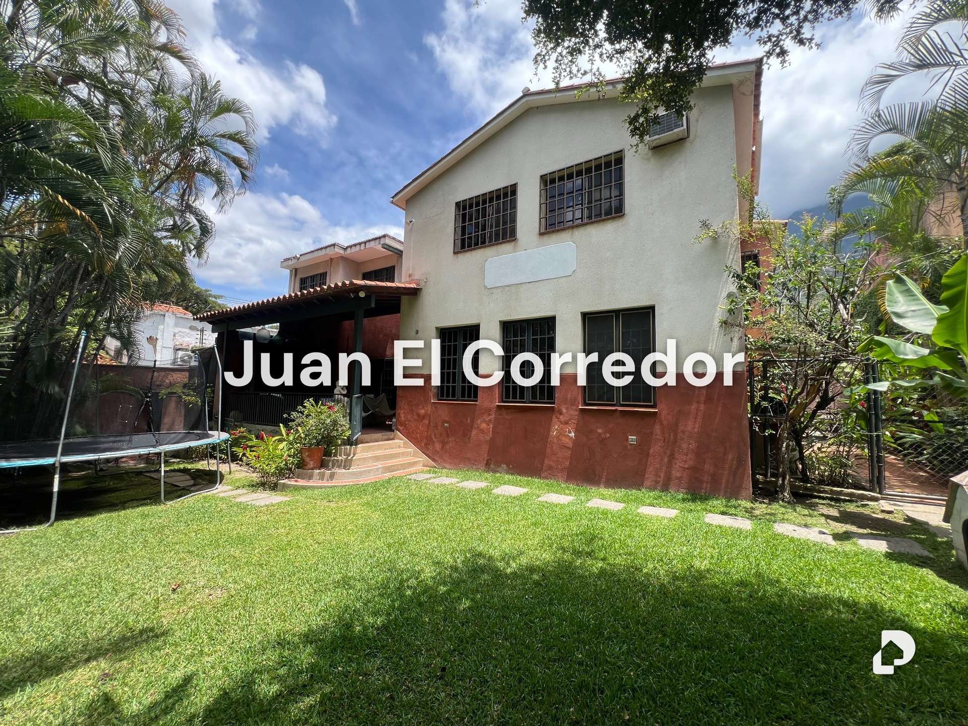 Casa en Los Palos Grandes, Caracas – 1