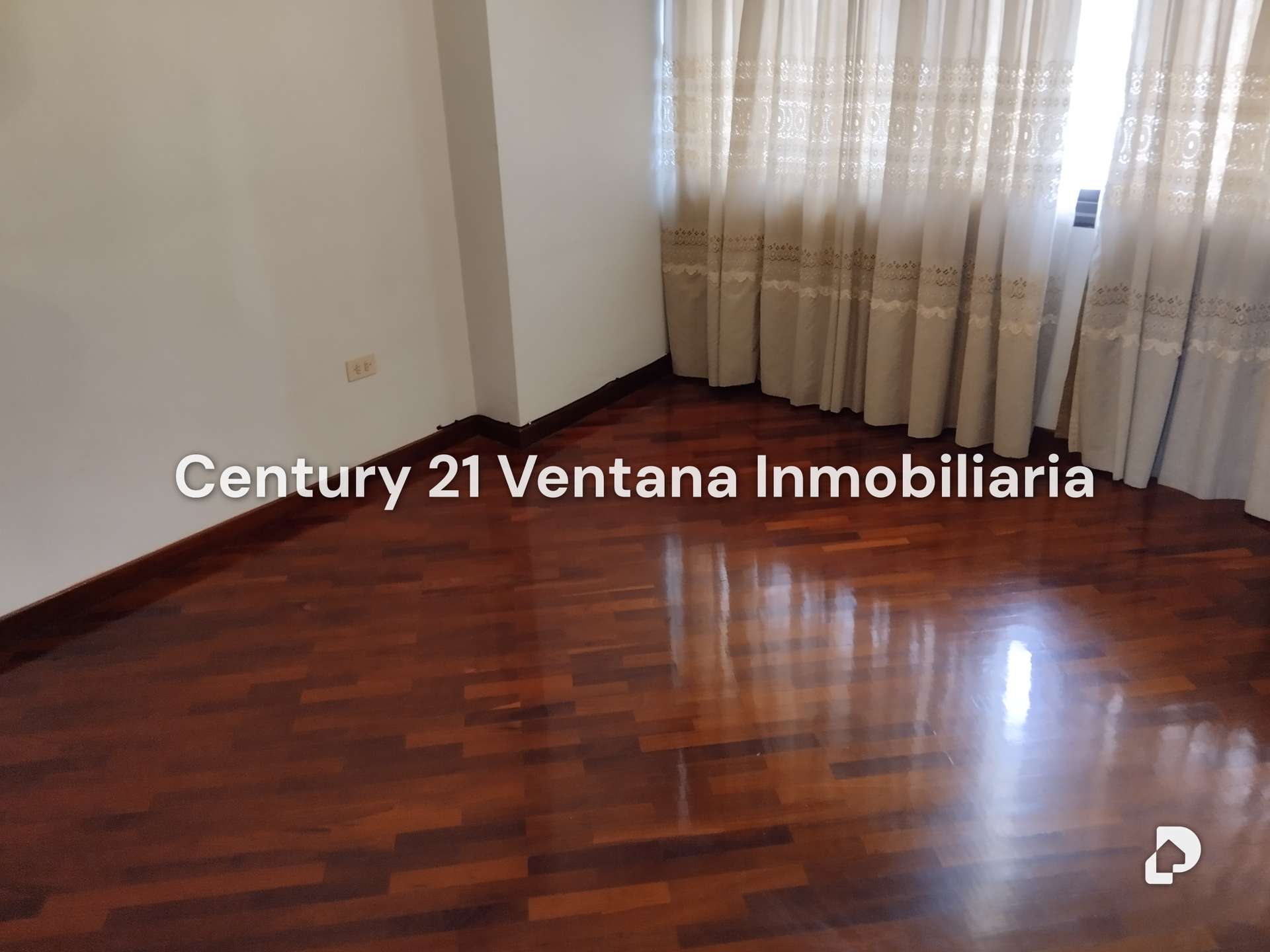 Apartamento en La Florida, Caracas – 24