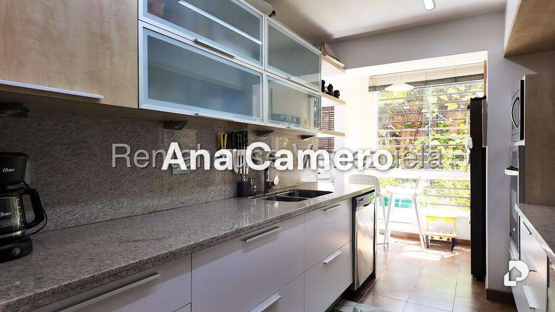 Apartamento en La Boyera, Caracas – 16
