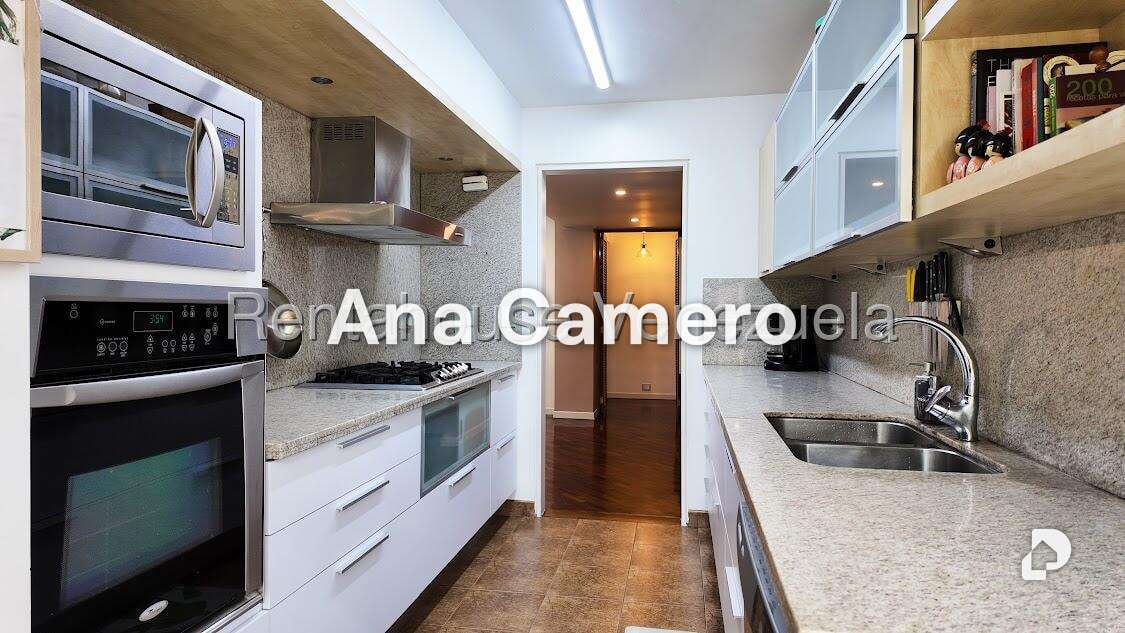 Apartamento en La Boyera, Caracas – 18