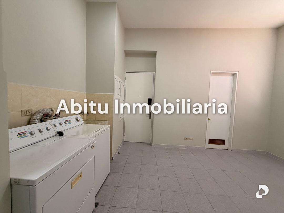 Apartment in La Lagunita, Caracas – 19