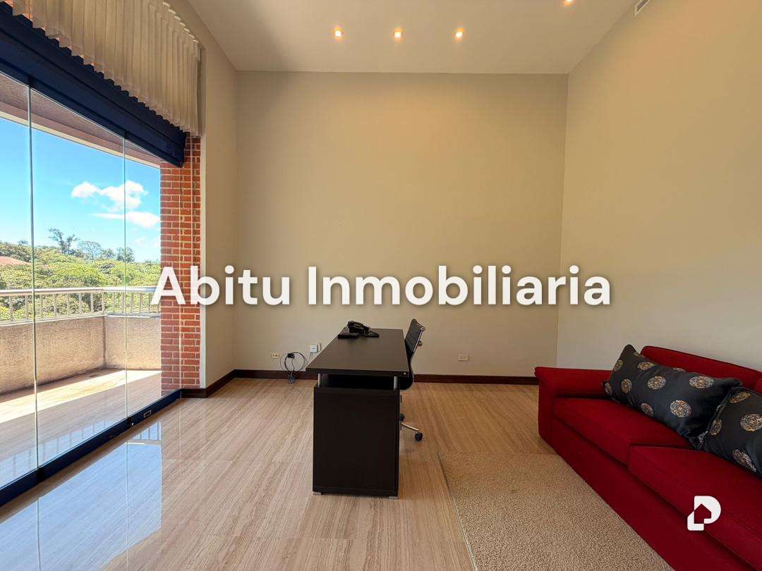 Apartment in La Lagunita, Caracas – 14