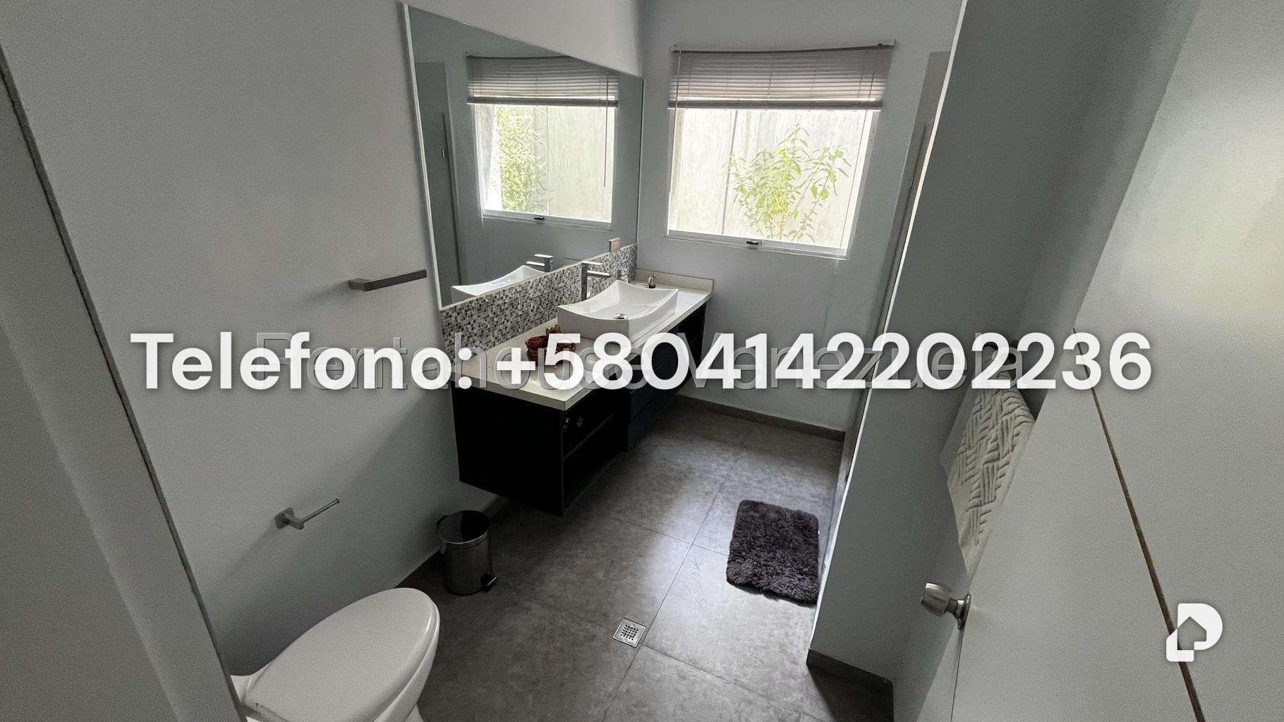 Casa en Altamira, Caracas – 52
