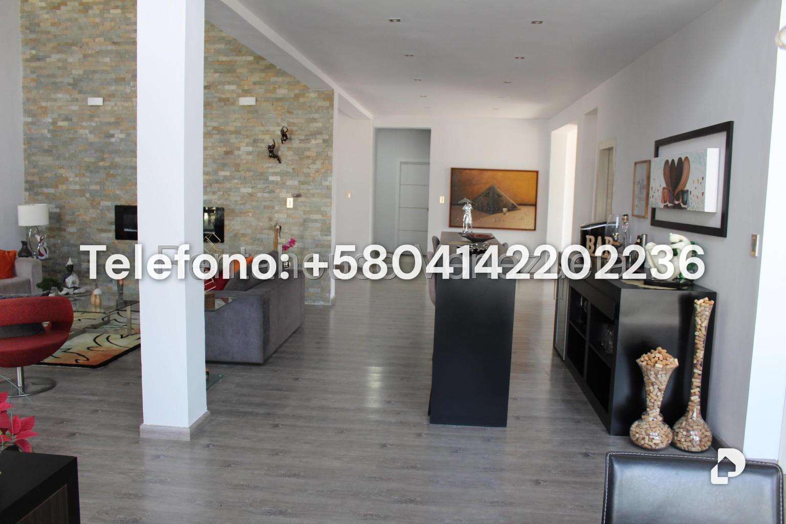 Casa en Altamira, Caracas – 27