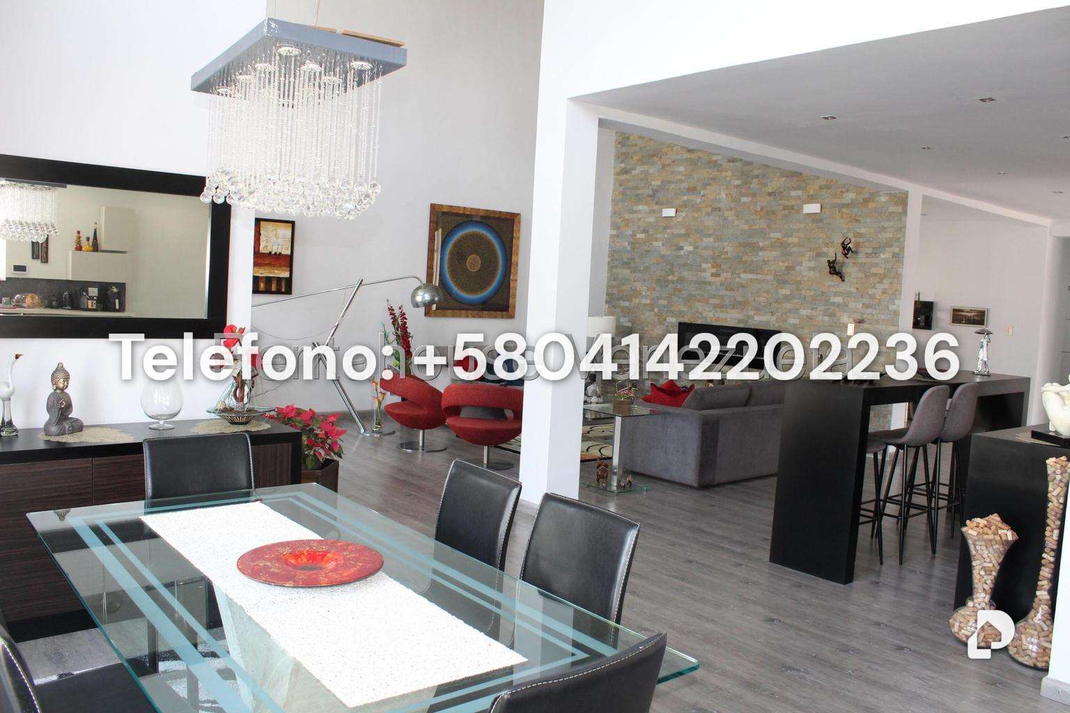 Casa en Altamira, Caracas – 14