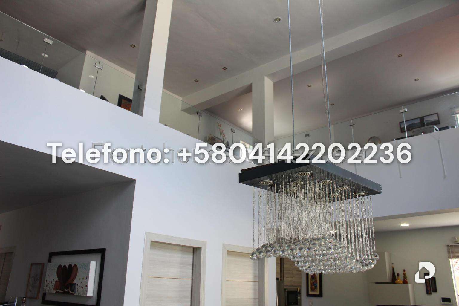 Casa en Altamira, Caracas – 23