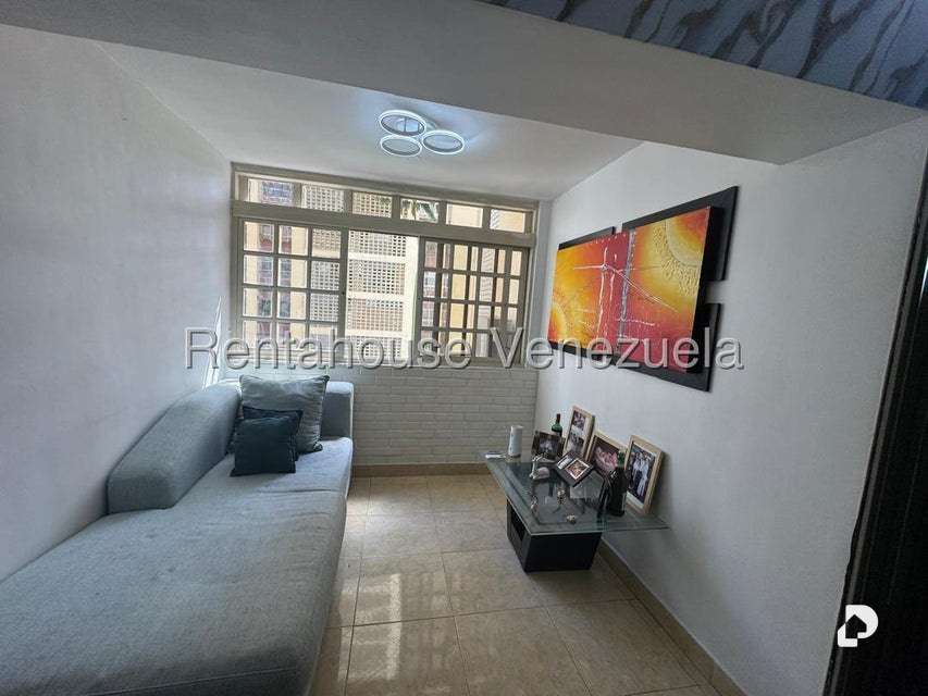 Apartamento en Prados del Este, Caracas – 9