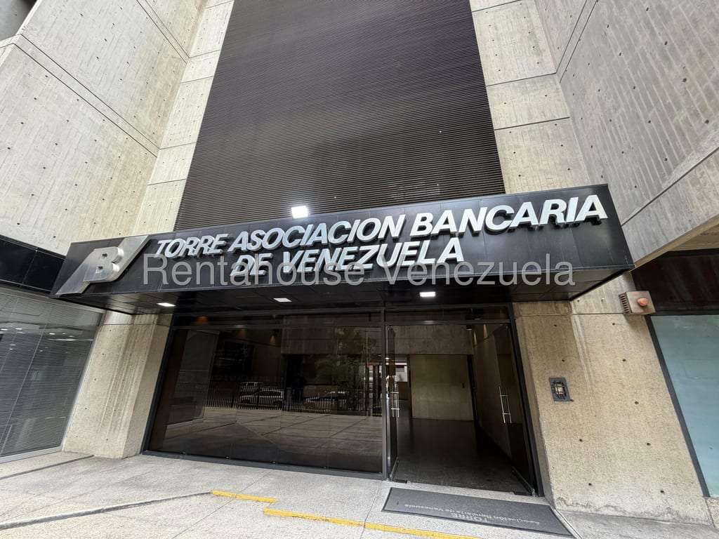 Oficina en El Rosal, Caracas - 1
