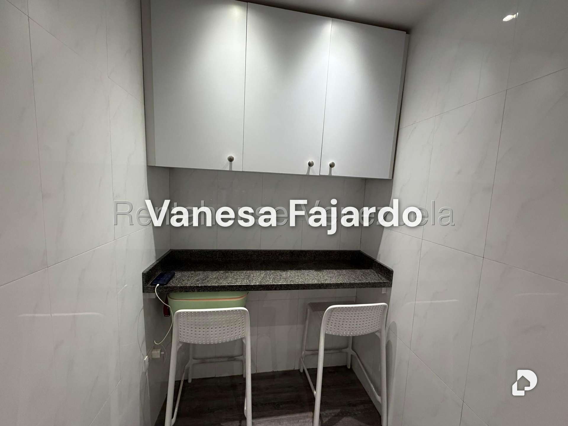 Oficina en El Rosal, Caracas – 21