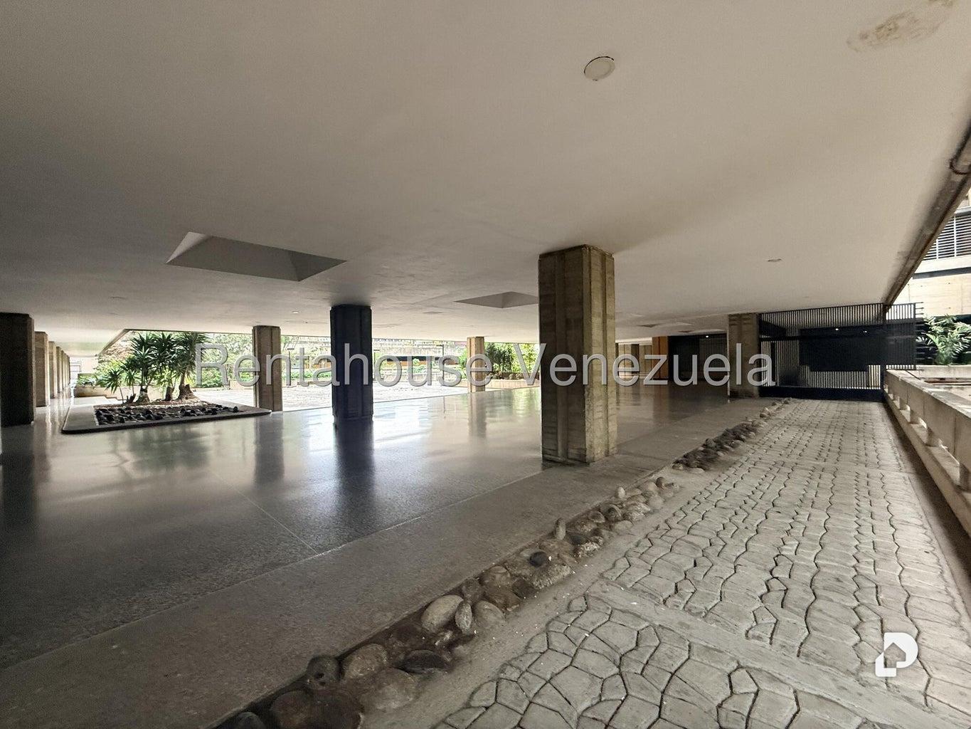 Apartamento en Prados del Este, Caracas – 4