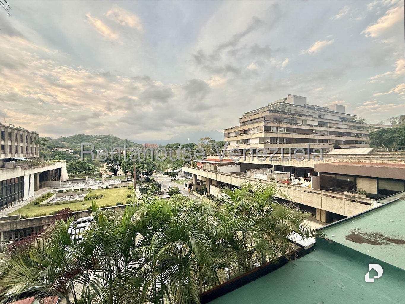Apartamento en Prados del Este, Caracas – 16