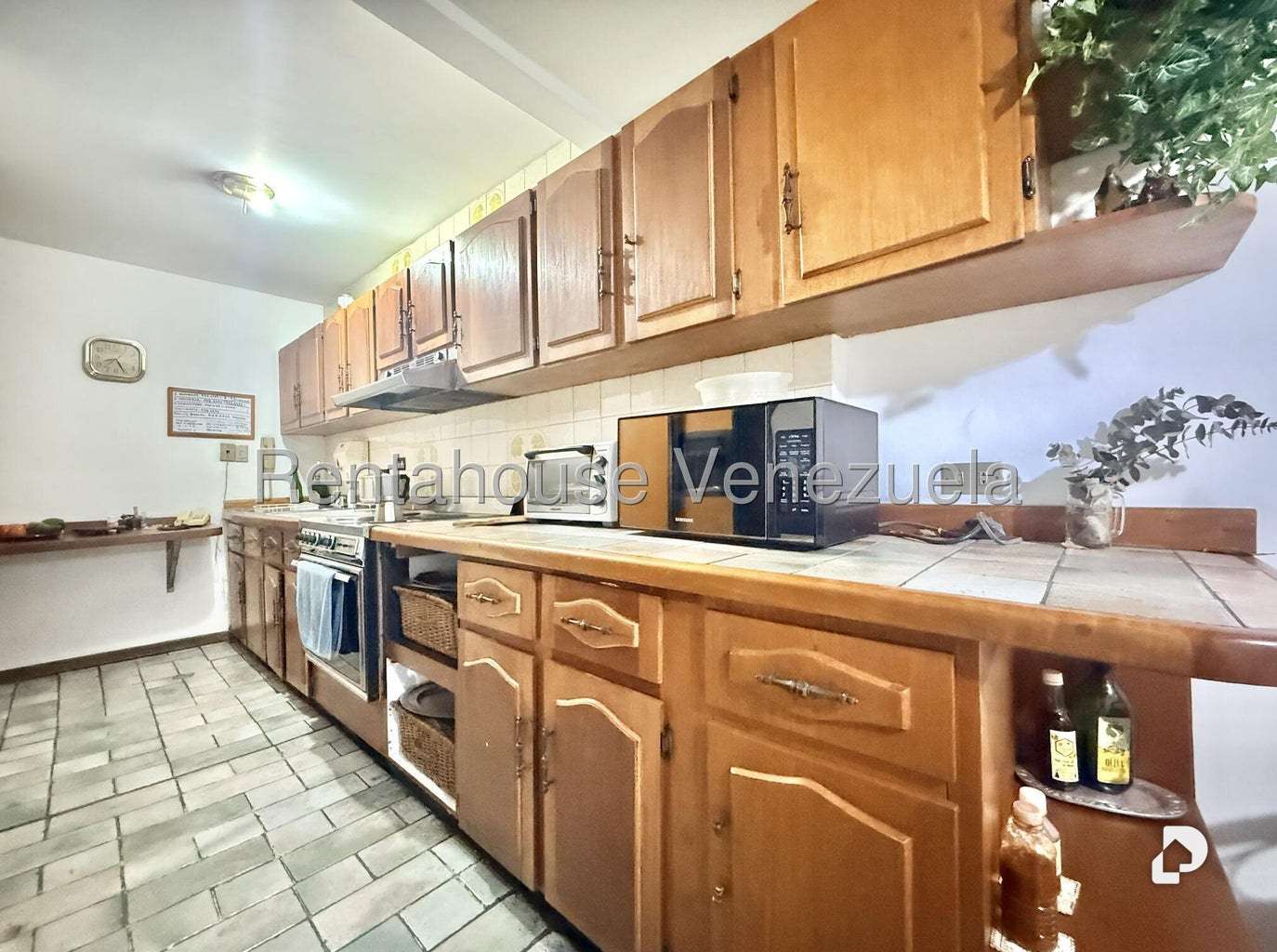 Apartamento en Prados del Este, Caracas – 34