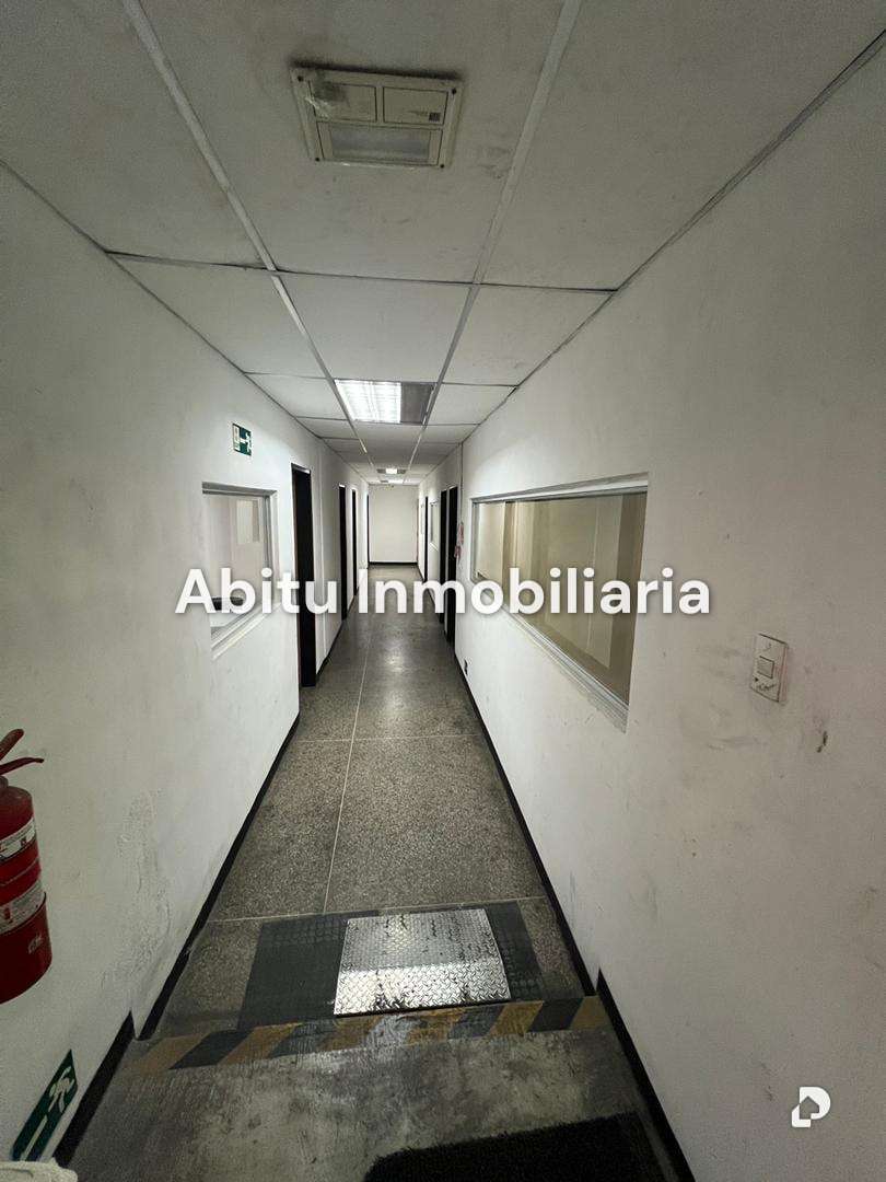 Edificio en Los Ruices, Caracas – 1