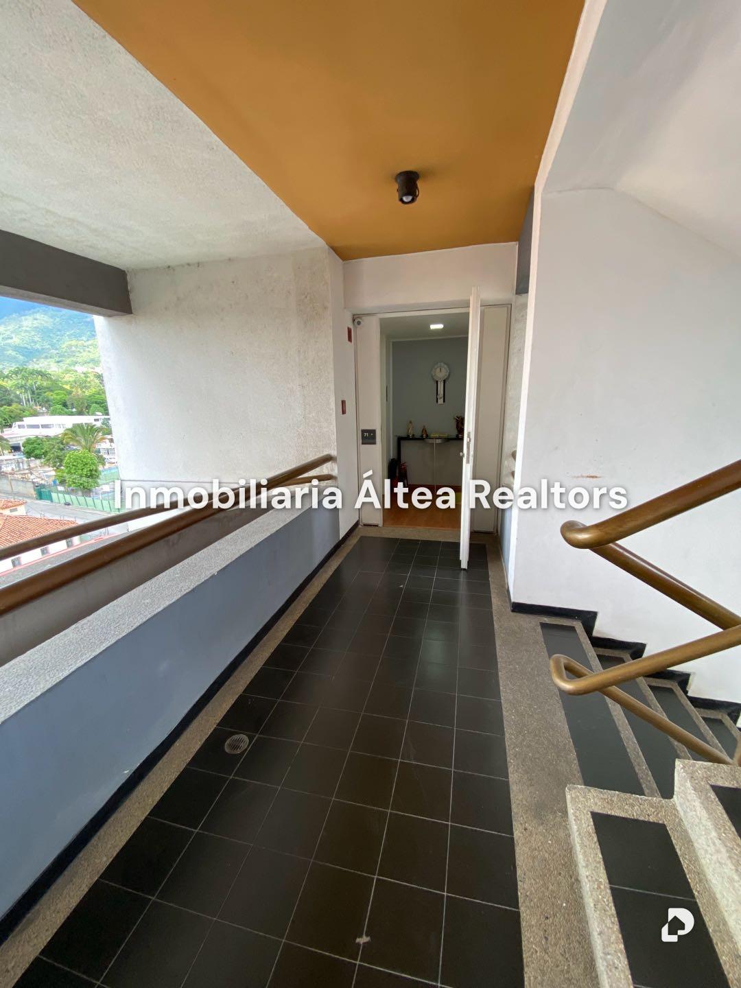 Apartamento en Montecristo, Caracas – 2