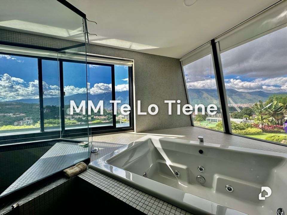 House in Cerro Verde, Caracas – 18