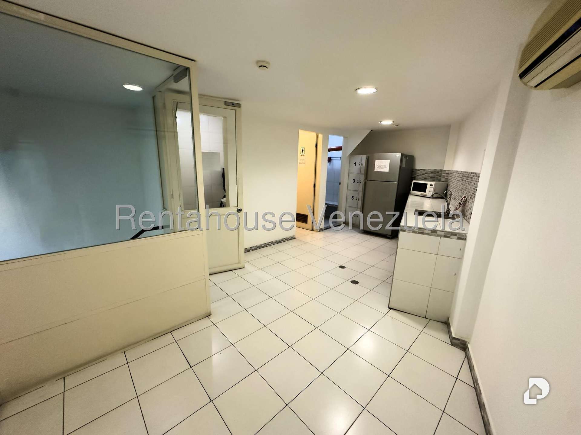 Local comercial en Chacao, Caracas – 12