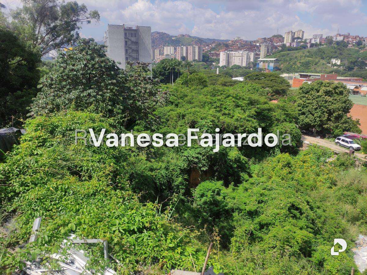 Terreno en Santa Mónica, Caracas – 6