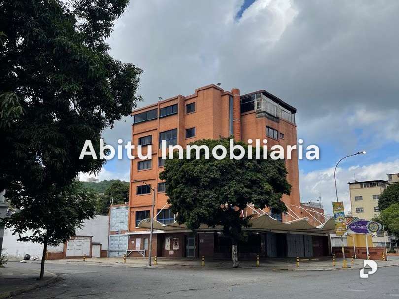 Edificio en Santa Mónica, Caracas – 1