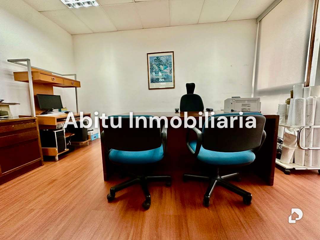 Oficina en Las Mercedes, Caracas – 7
