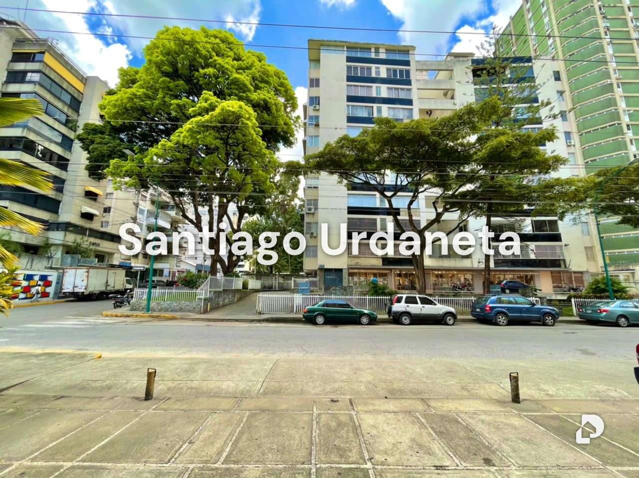 Apartamento en Los Palos Grandes, Caracas – 10