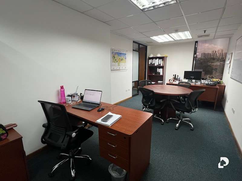 Oficina en Parque Humboldt, Caracas – 15