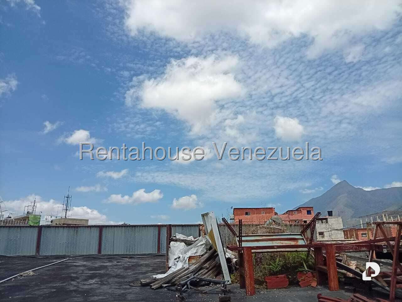 Galpón en Petare, Caracas – 21