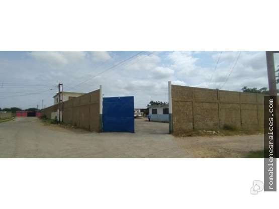 Galpón en Punto Fijo – 11