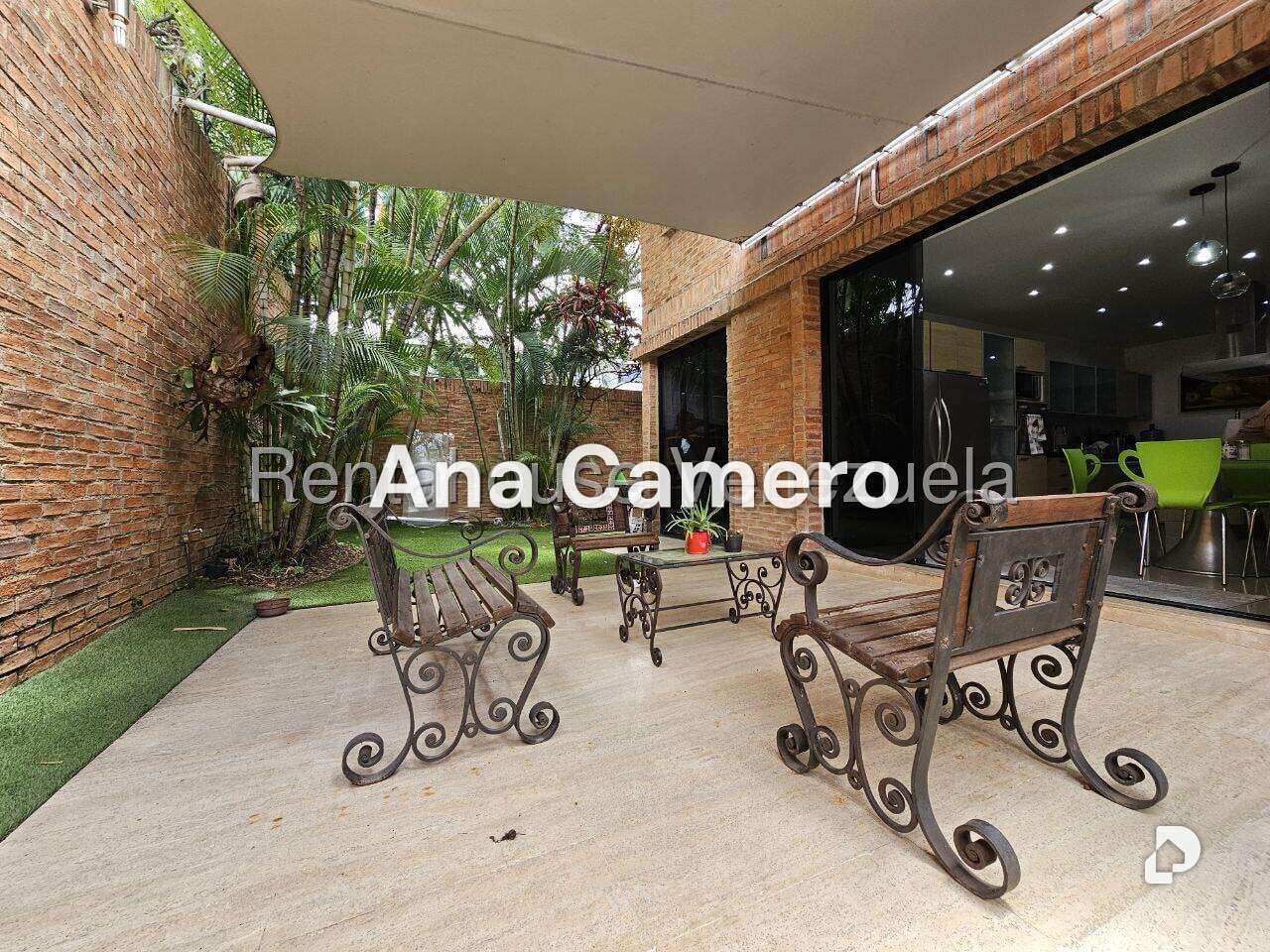 Casa en Prados del Este, Caracas – 16