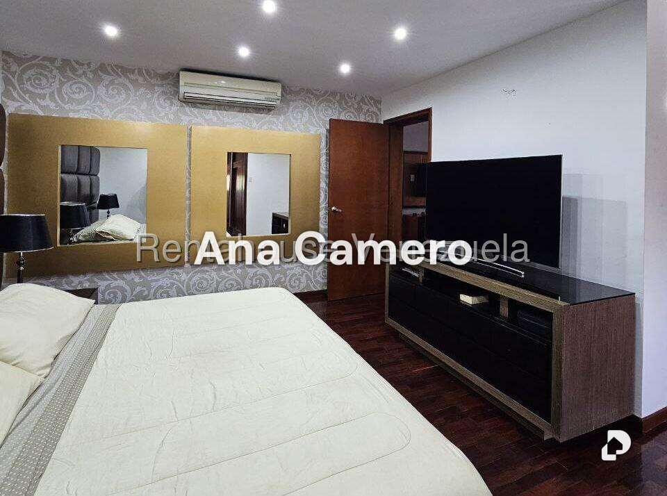 Casa en Prados del Este, Caracas – 21