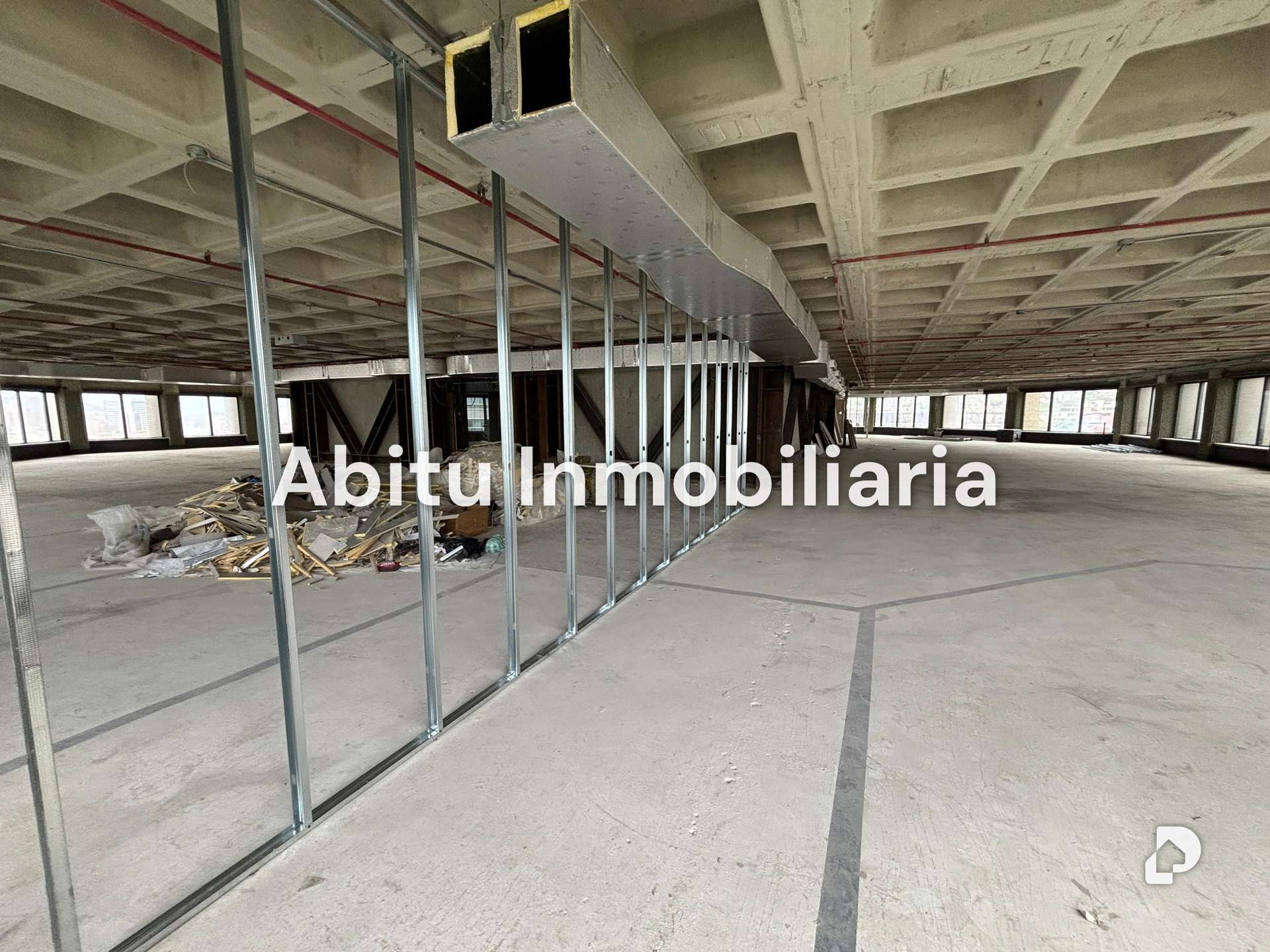 Oficina en La Castellana, Caracas – 7