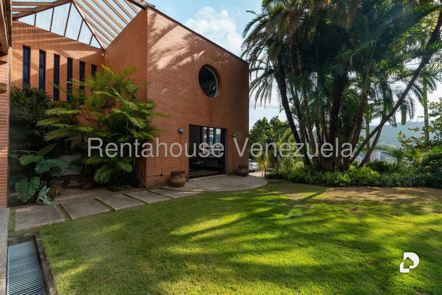 House in Alto Hatillo, Caracas – 31