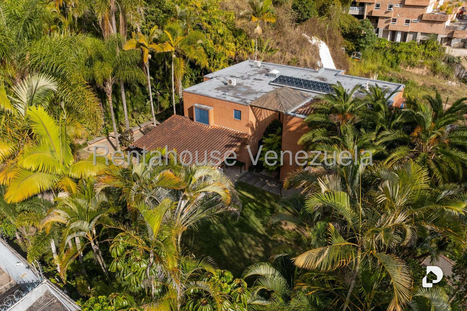 House in Alto Hatillo, Caracas – 4