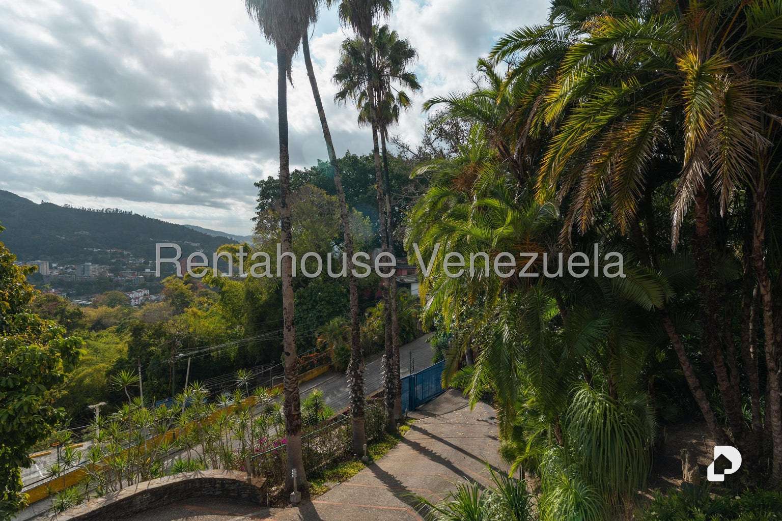 House in Alto Hatillo, Caracas – 51