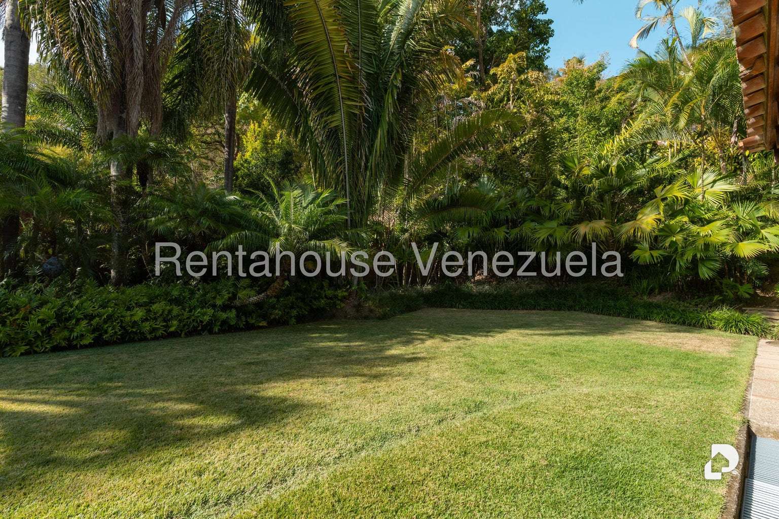 House in Alto Hatillo, Caracas – 29
