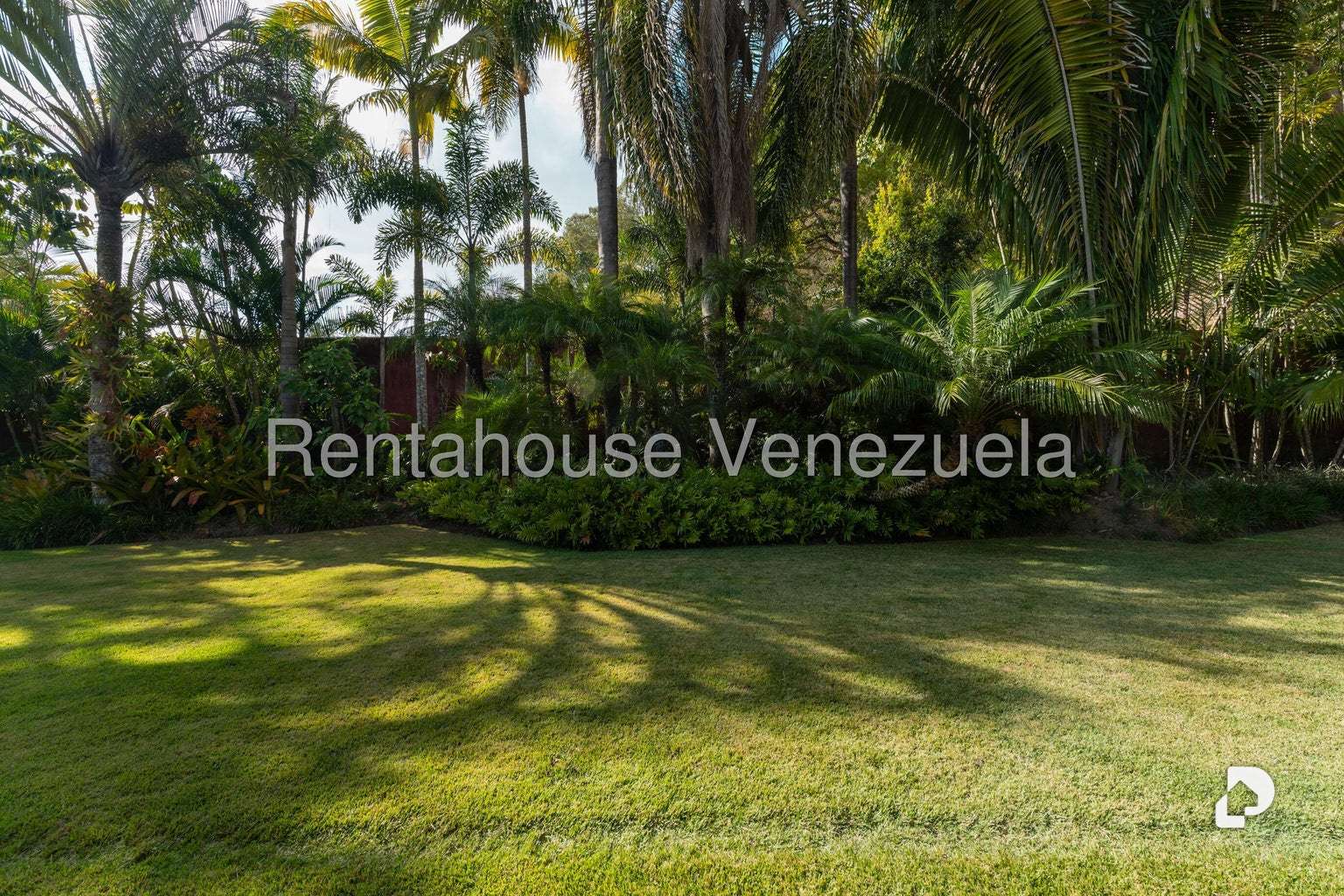 House in Alto Hatillo, Caracas – 30