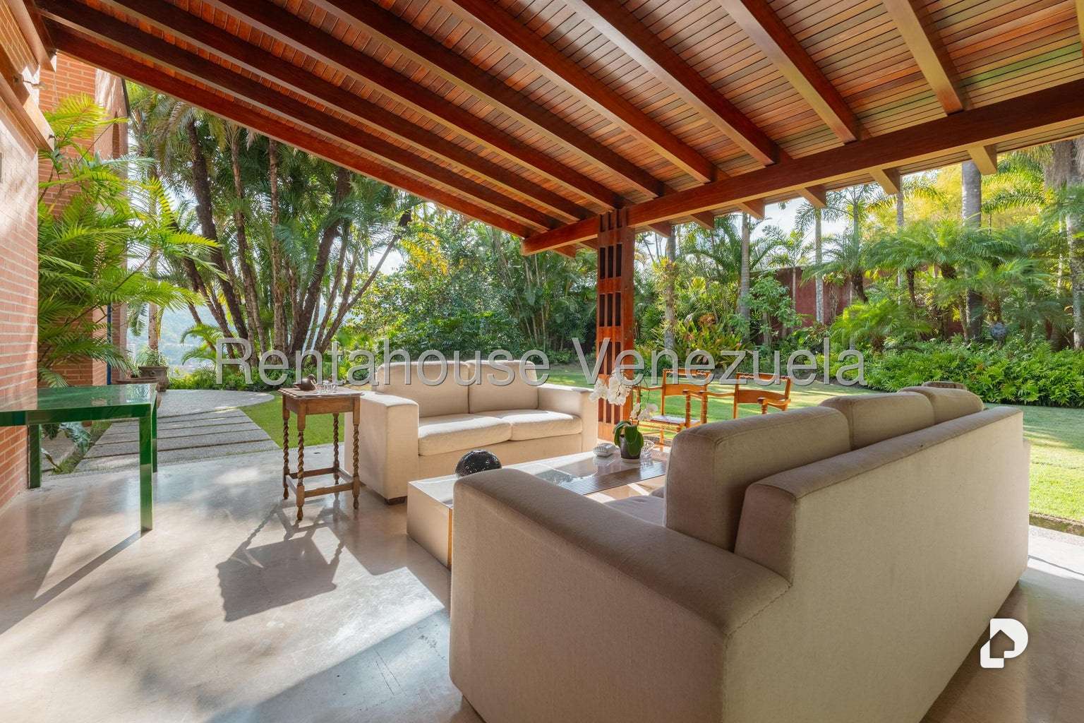 House in Alto Hatillo, Caracas – 26