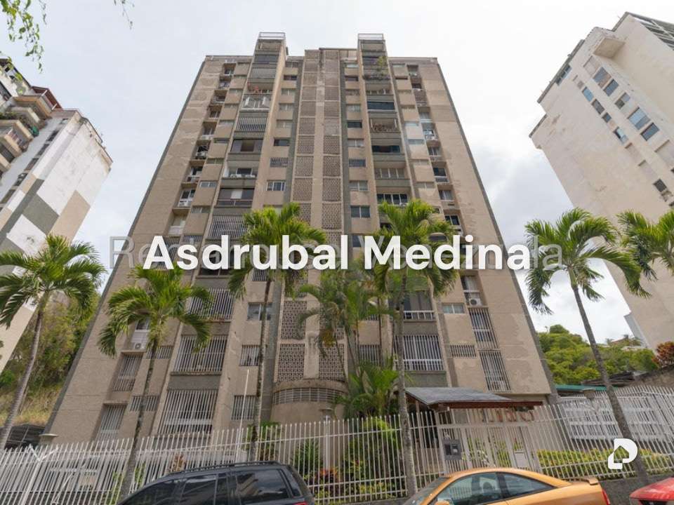 Apartamento en Santa Fe Sur, Caracas – 1