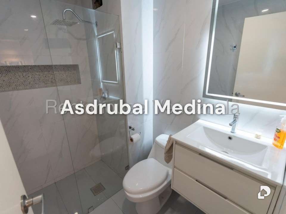 Apartamento en Santa Fe Sur, Caracas – 11