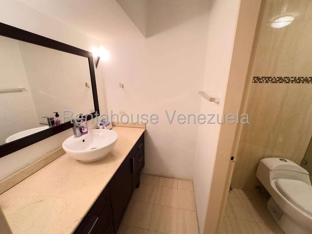 Apartamento en Los Naranjos (del Cafetal), Caracas