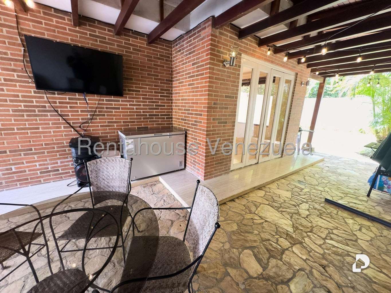 Apartamento en Los Naranjos (del Cafetal), Caracas – 15