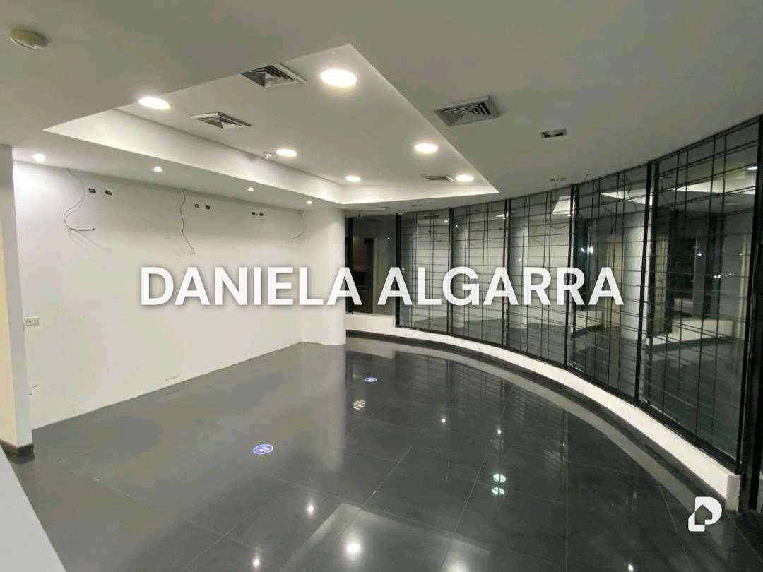 Commercial space in El Remanso, Valencia – 1