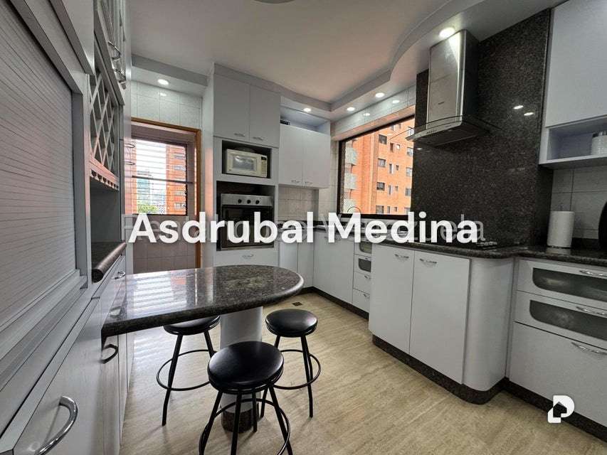 Apartamento en El Rosal, Caracas – 5