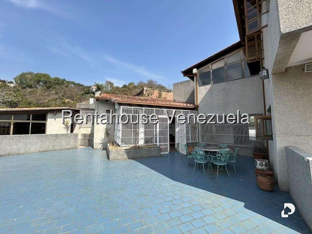 Casa en Santa Paula, Caracas – 30