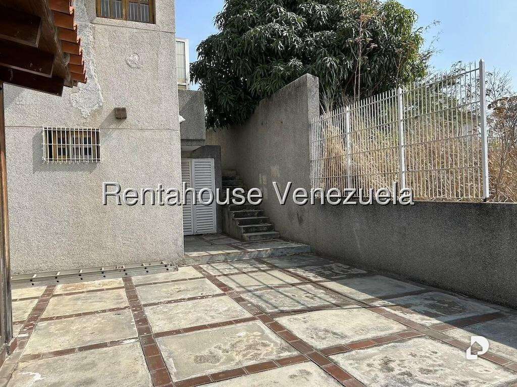 Casa en Santa Paula, Caracas – 35